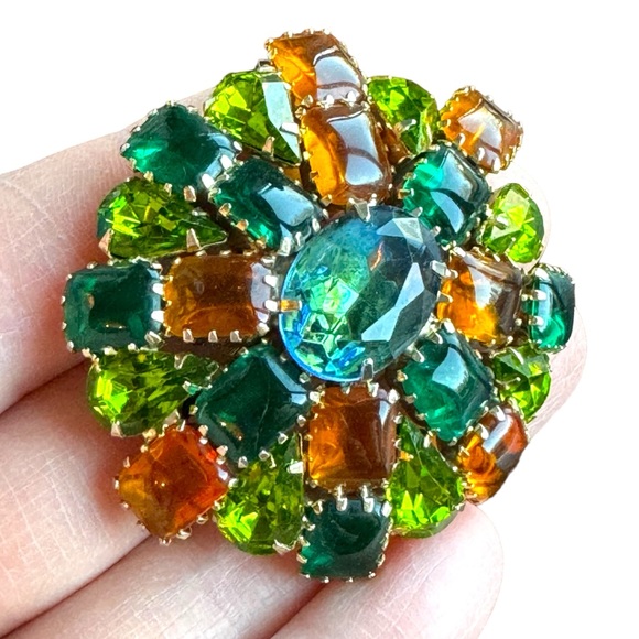 Vintage C1960s Crystal green amber brooch LG Juliana ? - Picture 8 of 13